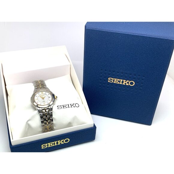 Seiko Women's Watch SXDA26 Quartz Diamond Mother of Pearl Dial 2-Tone Steel 26mm - Picture 3 of 14